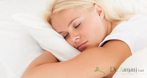 نحوه صحیح خوابیدن پس از تزریق ژل چگونه می باشد؟