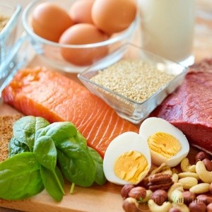پروتئین بیشتری بخورید